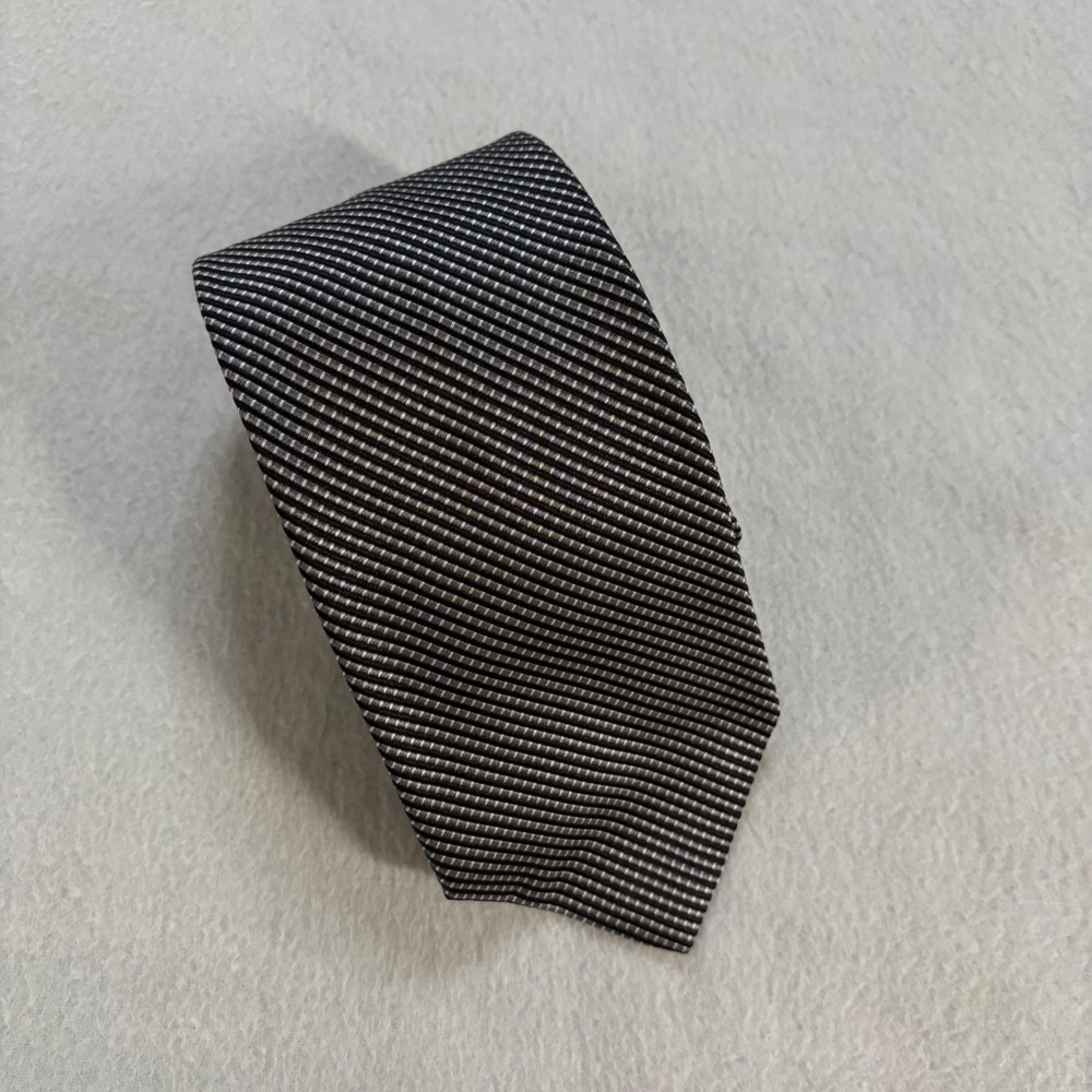 Brooks Brothers 346 Mens Silk Tie Black Silver Grey Diagonal Stripe Made in USA